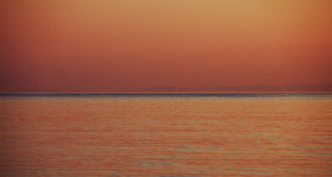 itslovethesunfotoatardecerensonsaura.png